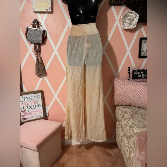 Elan Crochet Cover Up Set - Picture 6 of 13